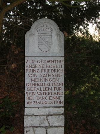 Tarcienne : monument du duc de Saxe-Meinigen - 32 ko