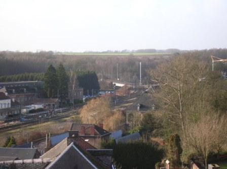 Lobbes - La voie de chemin de fer (ligne 130 A) vers le pont du Brûlé - 20.7 ko